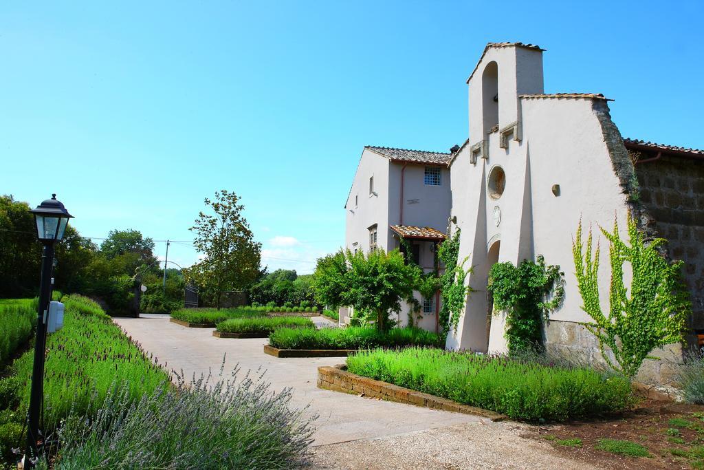 Commenda Ordine Di Malta Hotel Vignanello ภายนอก รูปภาพ