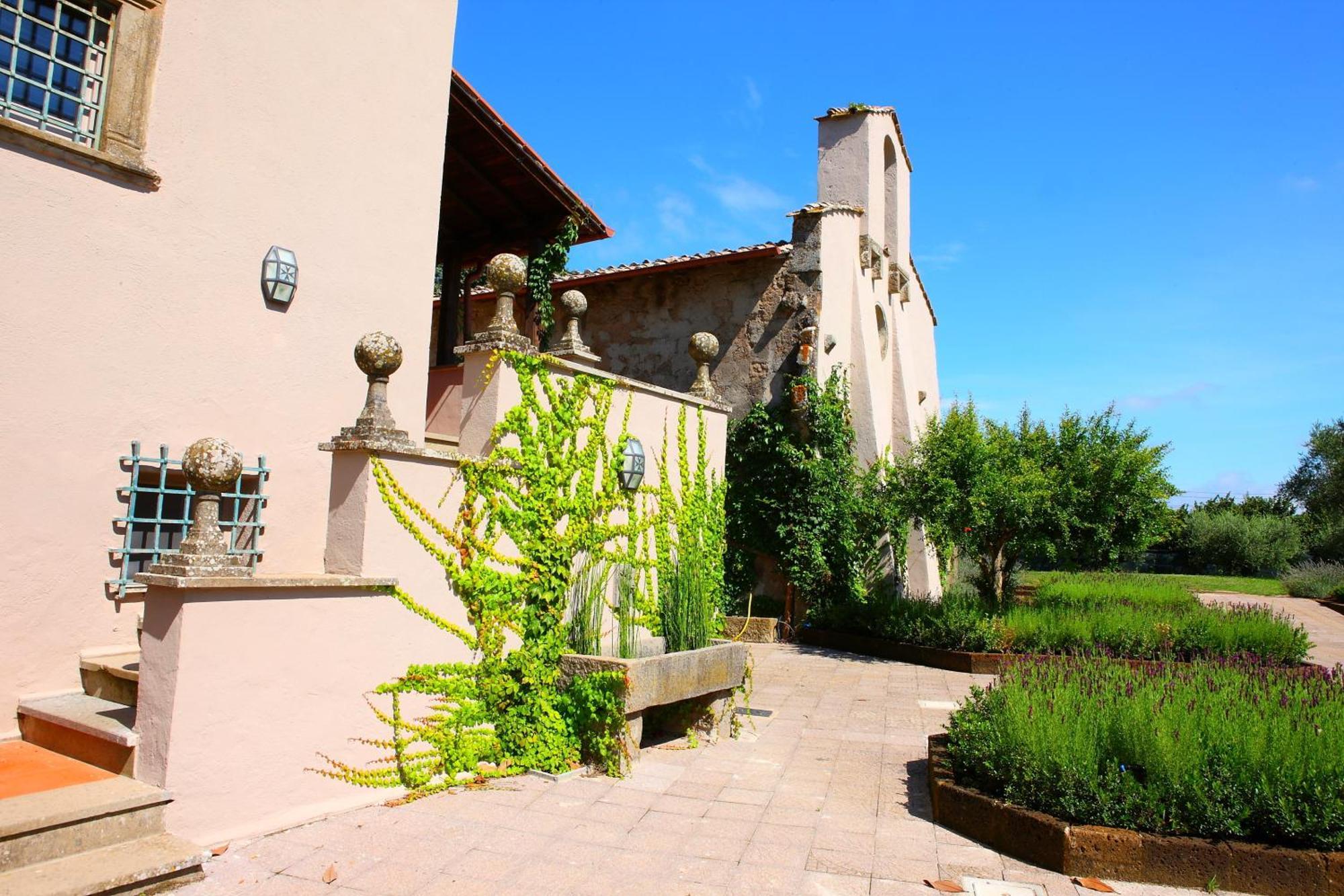 Commenda Ordine Di Malta Hotel Vignanello ภายนอก รูปภาพ